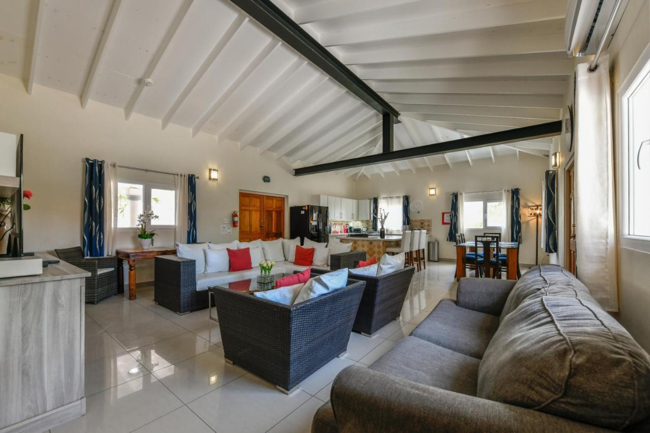 Villa Swiss Paradise With Private Pool Palm Beach Exterior foto