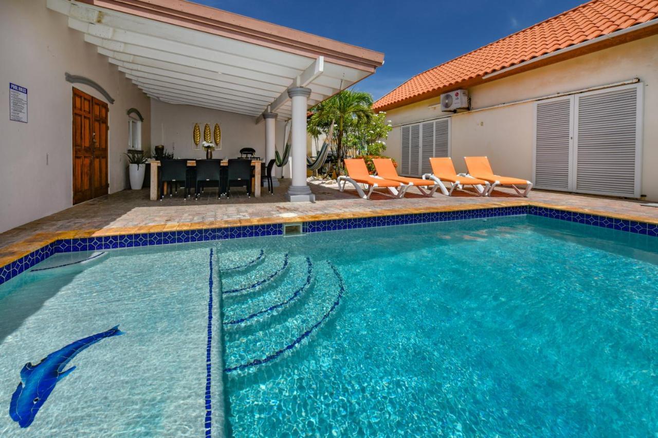 Villa Swiss Paradise With Private Pool Palm Beach Exterior foto
