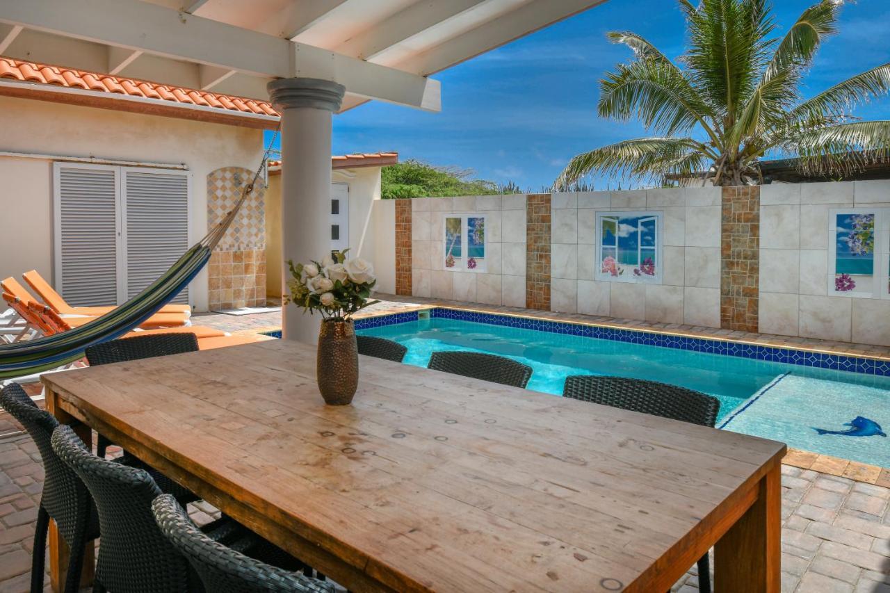 Villa Swiss Paradise With Private Pool Palm Beach Exterior foto