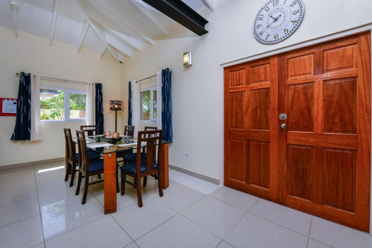 Villa Swiss Paradise With Private Pool Palm Beach Exterior foto
