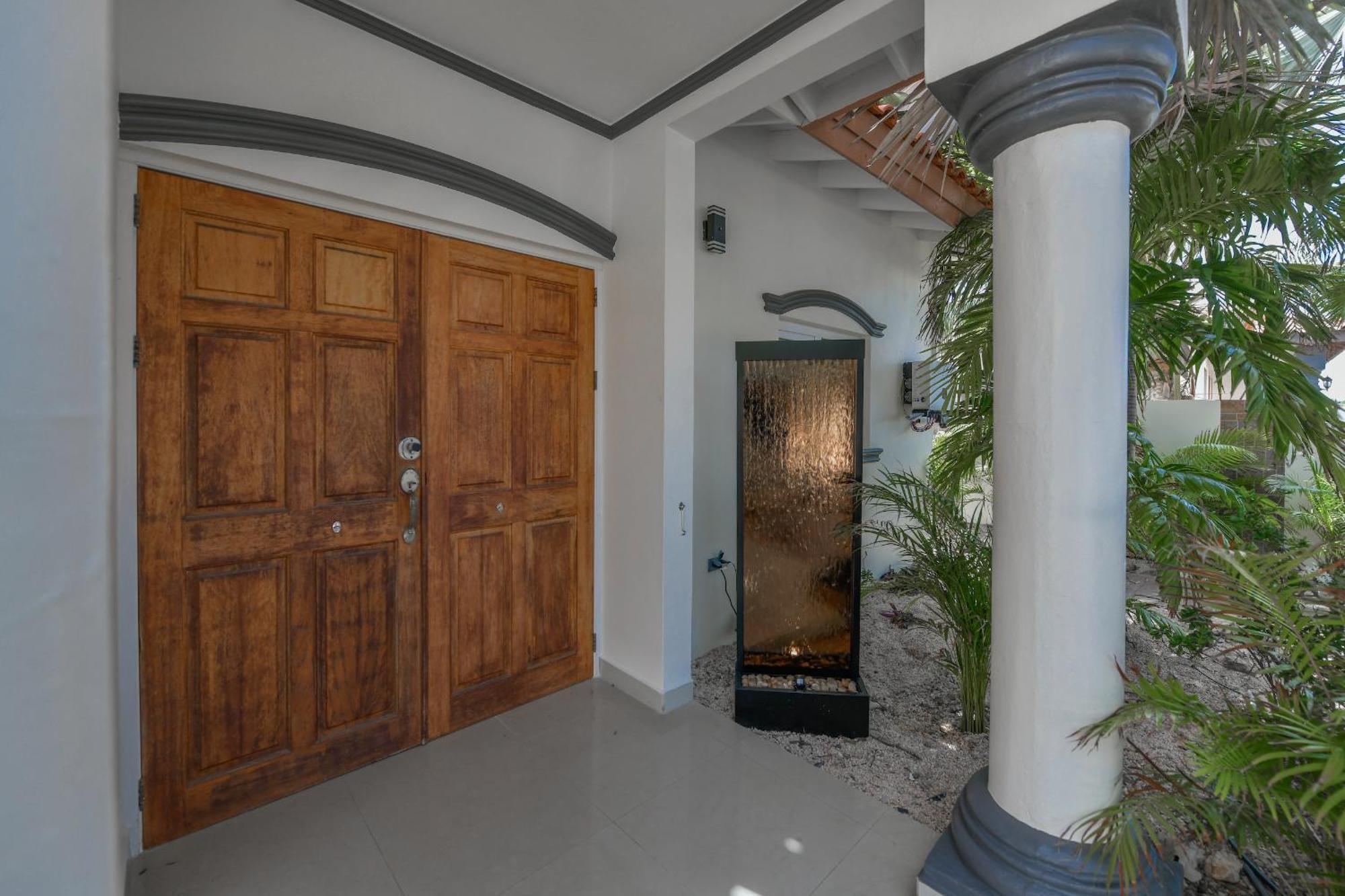 Villa Swiss Paradise With Private Pool Palm Beach Exterior foto